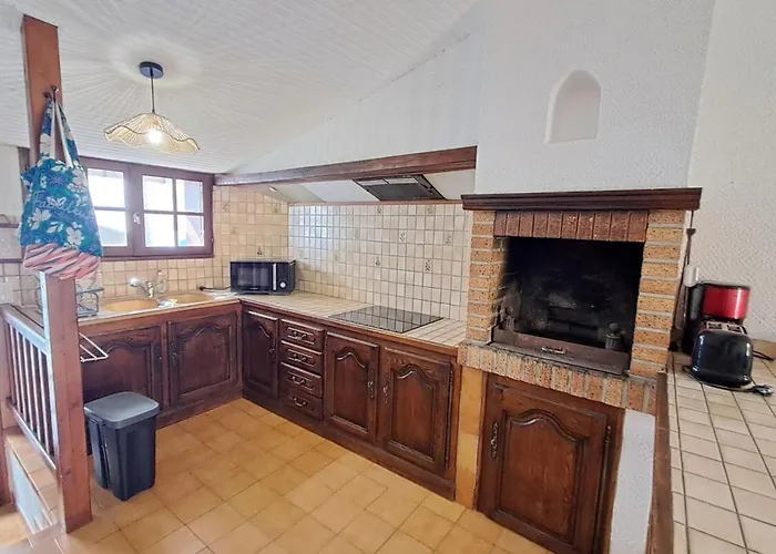 L'echo Des Etangs 佩里阿克海